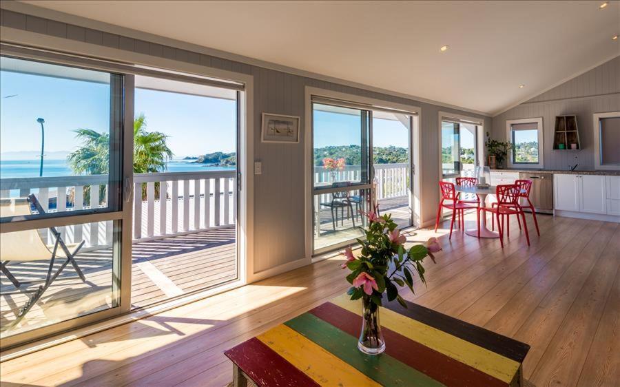 The Waiheke Pad - In The Heart Of Oneroa!别墅 外观 照片